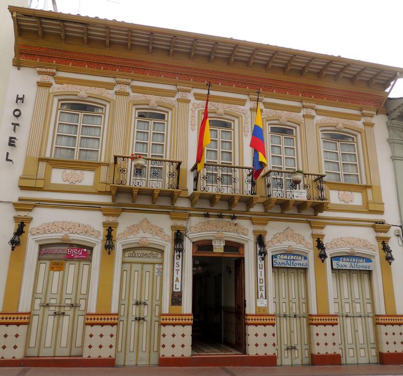 Hotel La Orquidea كوينكا المظهر الخارجي الصورة